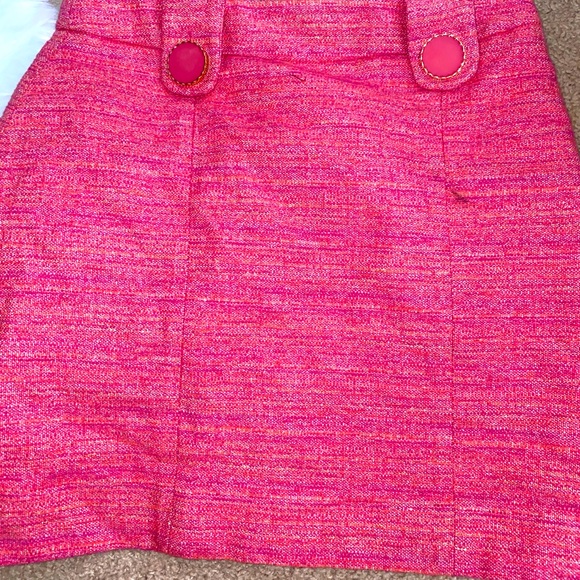 Cute brocade pink miniskirt with buttons 💗 - Picture 1 of 7